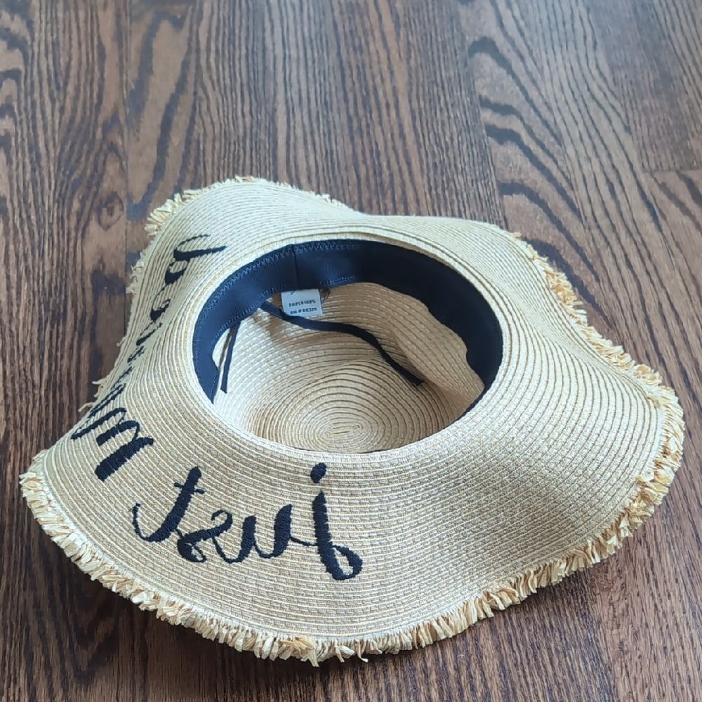 Just Married Straw Hat with Black Band - Picture 2 of 3